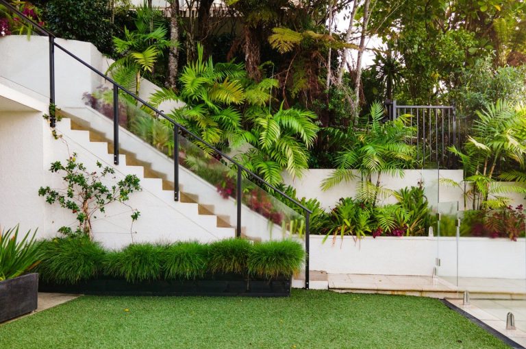 Gartenpflege auf Mallorca – gepflegte Gärten, Hecken- und Rasenservice für Fincas